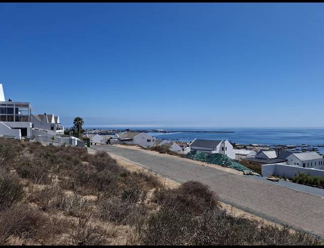 LAND FOR SALE IN BRITANNICA HEIGHTS